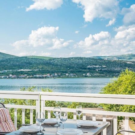 Vdl Apartments Trogir Bagian luar foto
