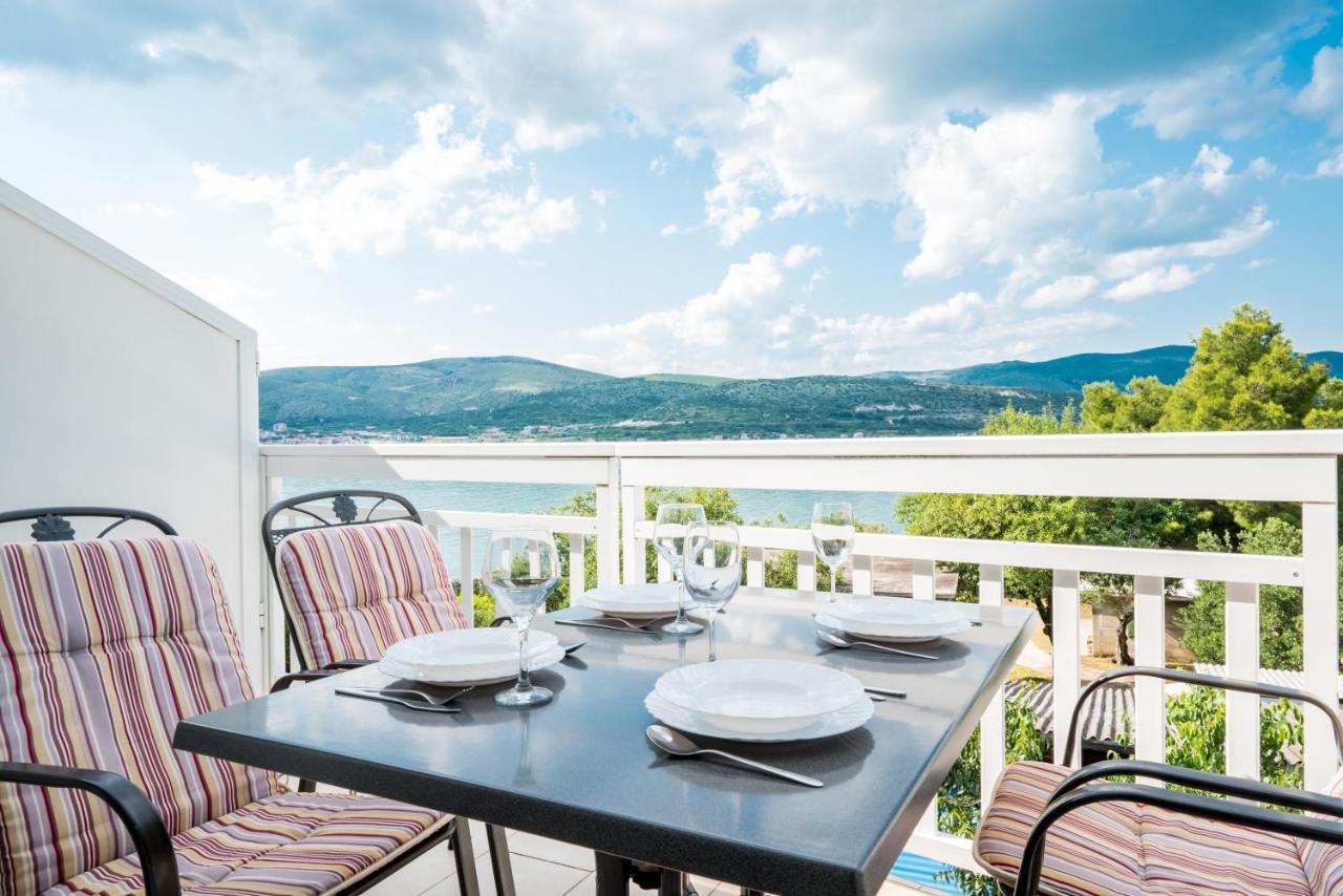 Vdl Apartments Trogir Bagian luar foto