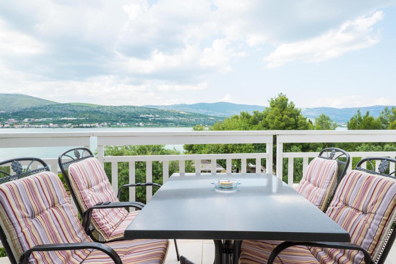 Vdl Apartments Trogir Bagian luar foto