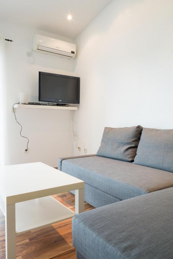 Vdl Apartments Trogir Bagian luar foto